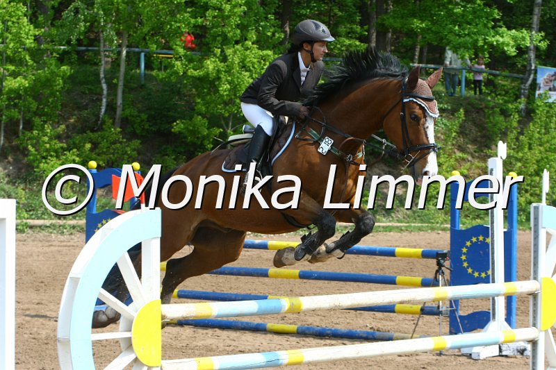 104M3308_Quiseidon_Punkte L.JPG